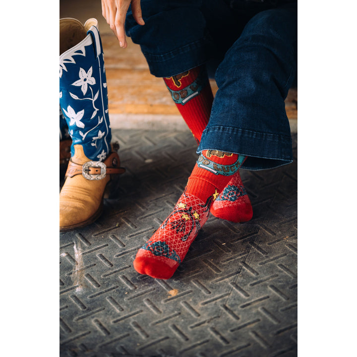 Fringe Lucky Horseshoe Red Performance Socks