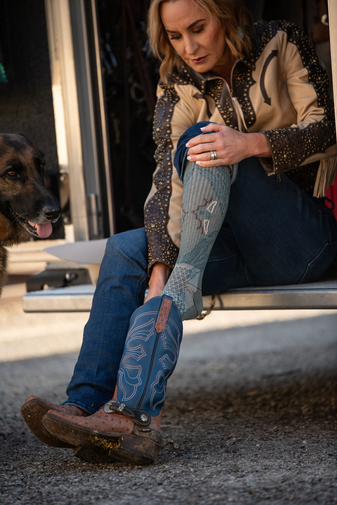 Fringe Tucumcari Gray Performance Socks