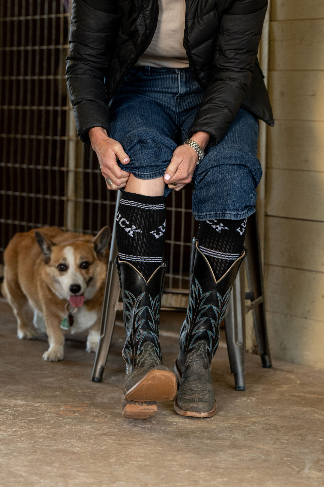 Retro Lucky Chuck Black/White Performance Socks