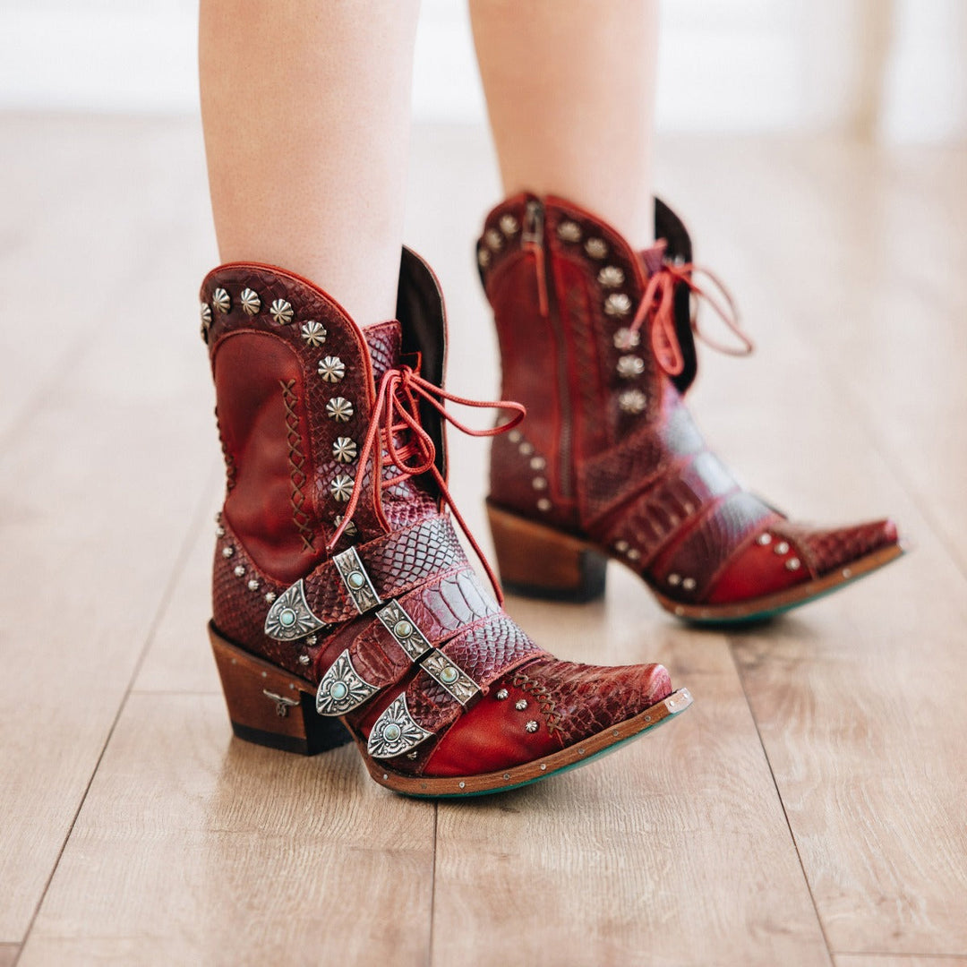 Showdown Bootie - Smoldering Ruby