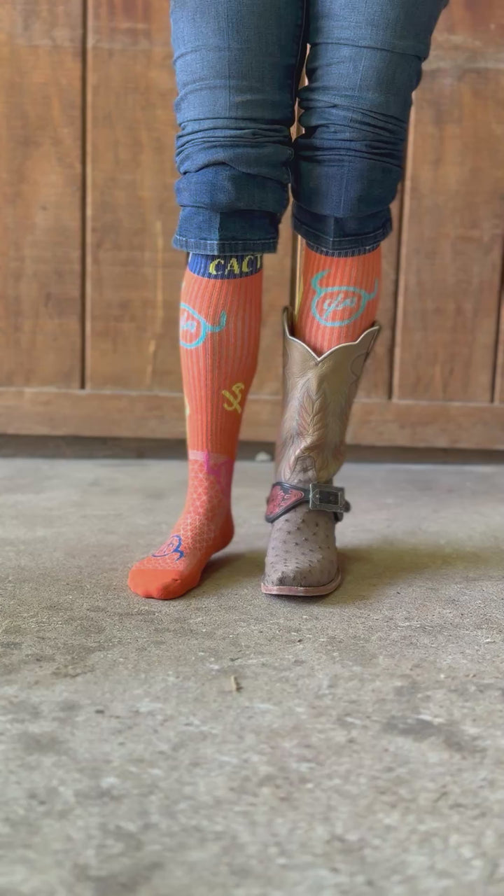 Cactus Alley-Moo Cactus Orange Performance Socks